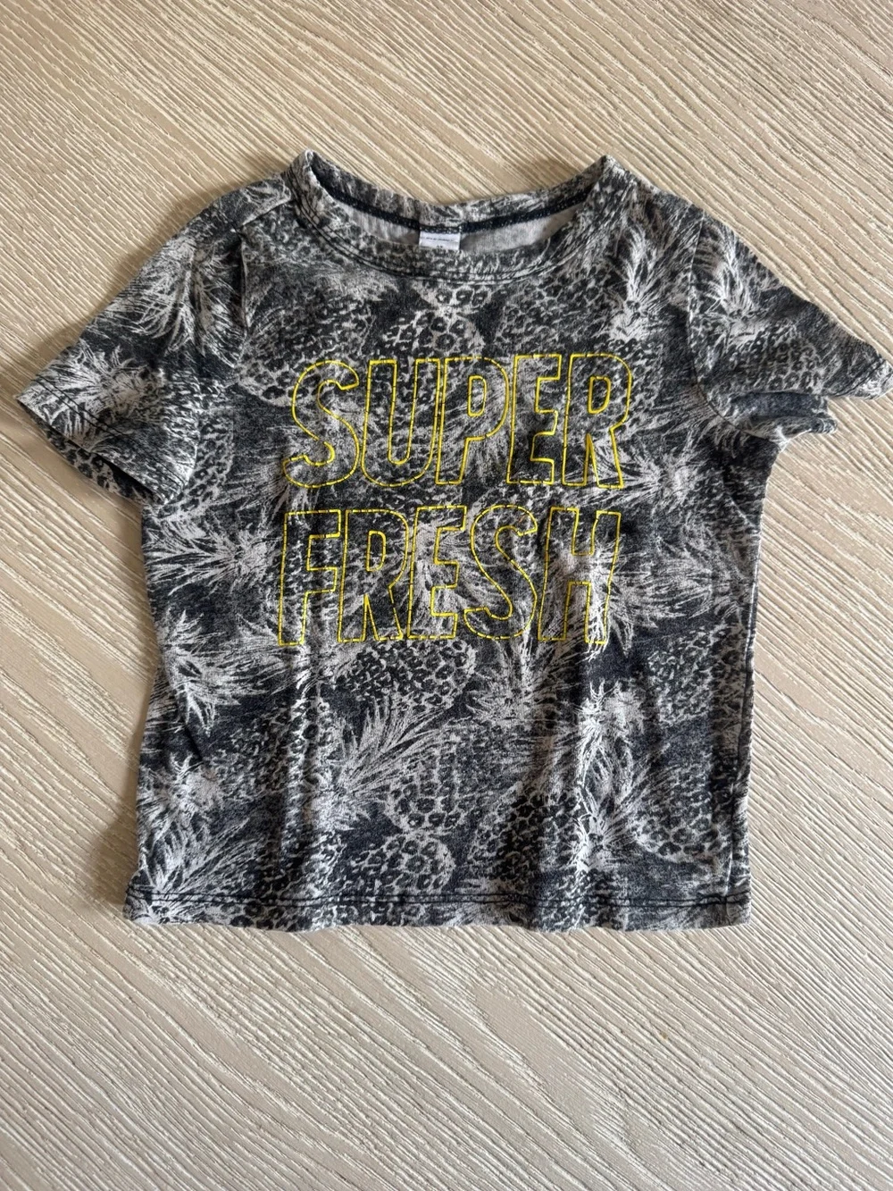 Old Navy Pineapple Super Fresh Toddler tee, 3T